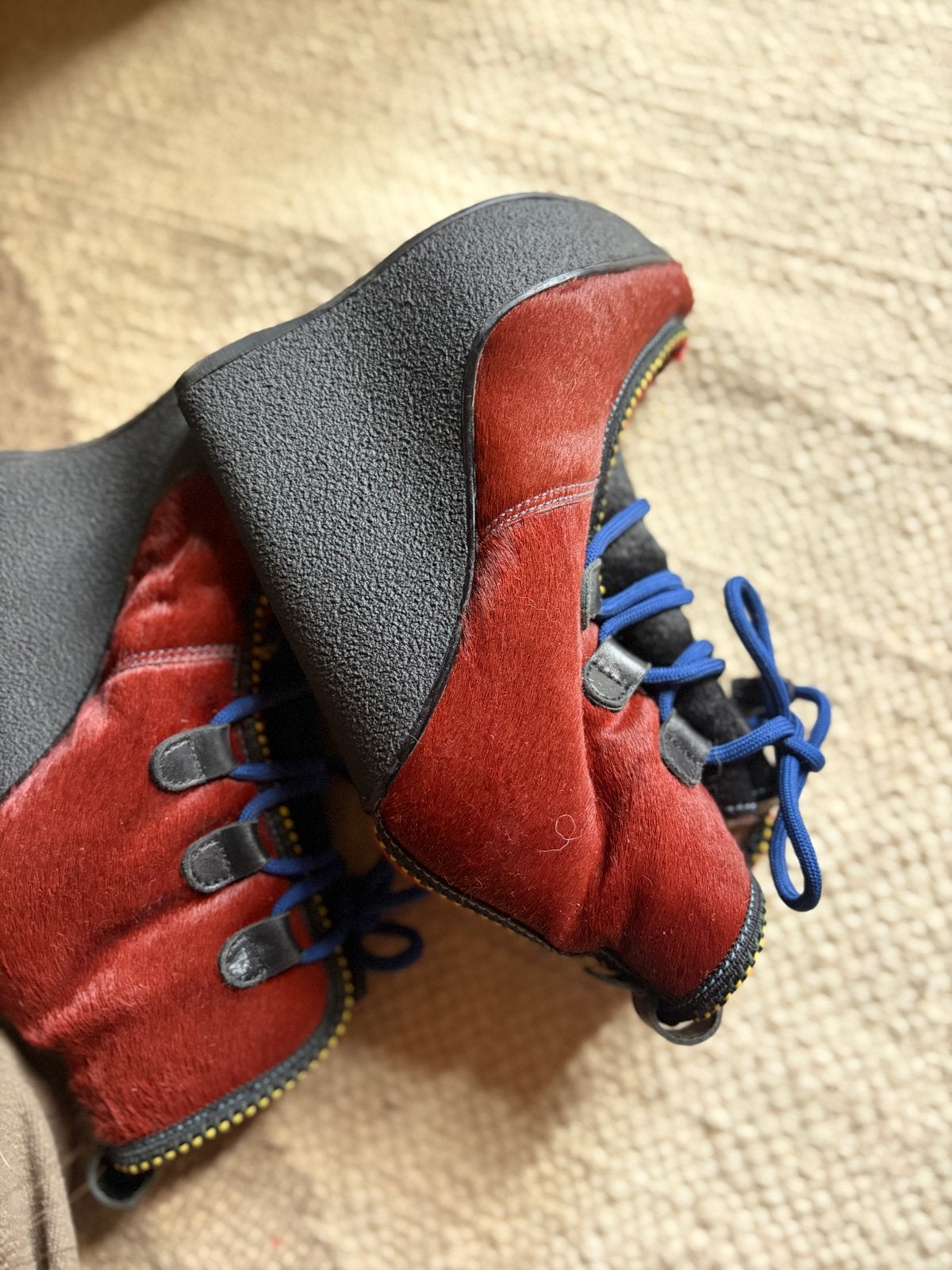 Dsquared beauty’s mt 38, Ophalen of Verzenden, Zo goed als nieuw, Rood, Hoge laarzen