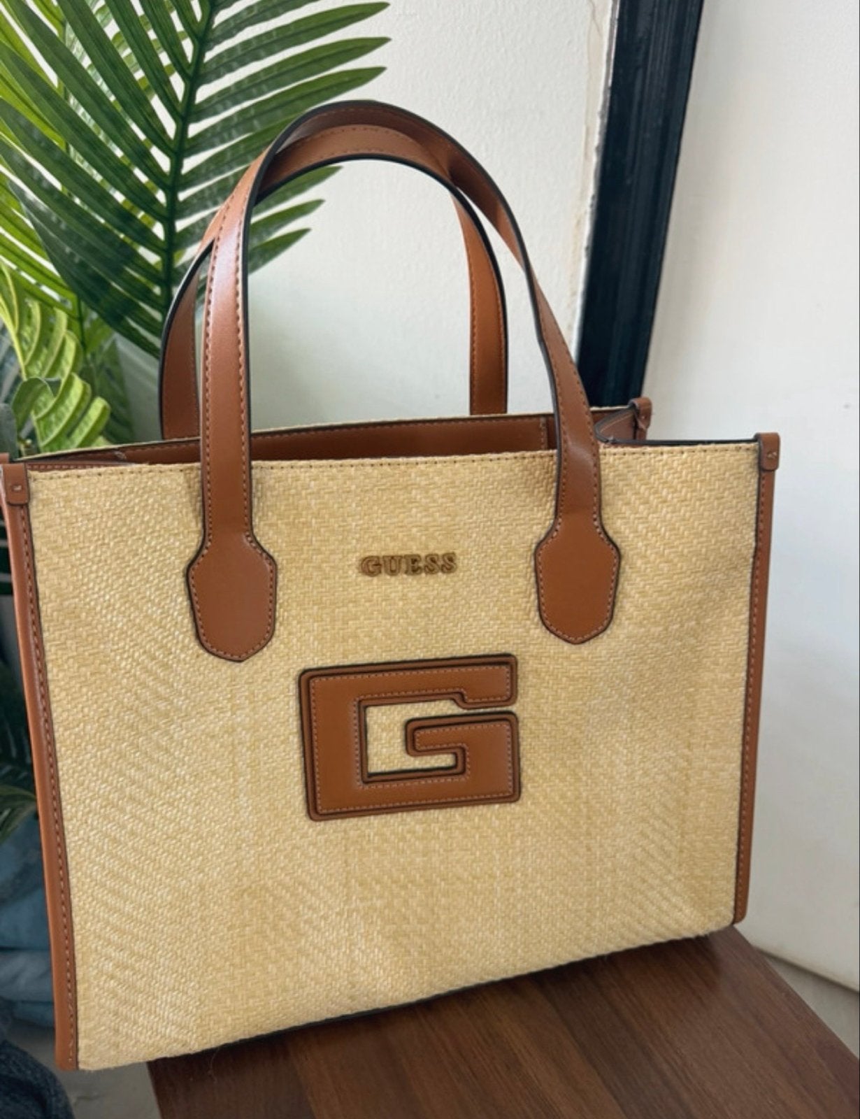 Guess Handtas - Beige/Bruin met G-logo, Verzenden, Zo goed als nieuw, Beige, Handtas