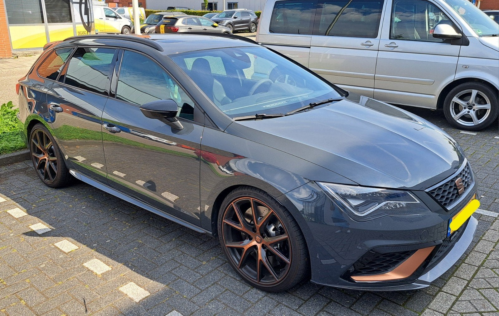 Unieke Seat Leon Cupra R ST | 2.0 TSI 300pk 4DRIVE | 2019 |, Auto's, Automaat, 750 kg, 4 cilinders, 1984 cc