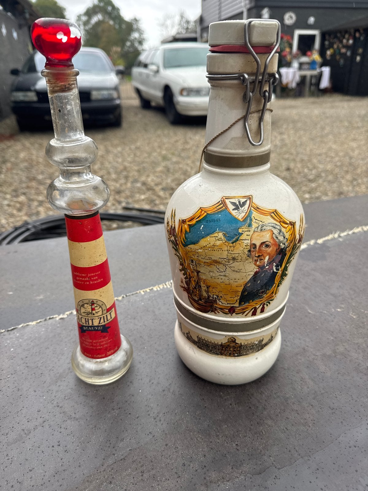 Decoratieve flessen: Jenever en historische karaf, Ophalen of Verzenden