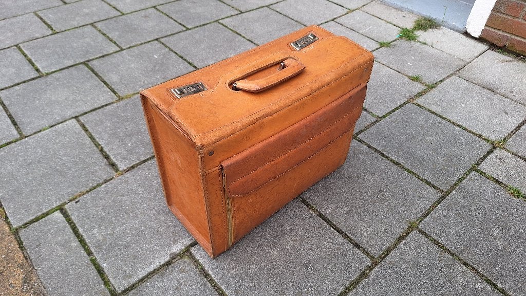 Leren koffer, Ophalen, Gebruikt, Slot, Minder dan 35 cm