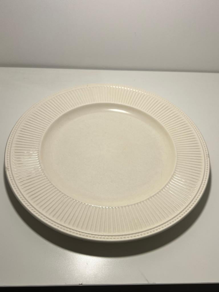 Wedgwood dinerbord, Ophalen of Verzenden, Zo goed als nieuw, Bord(en), Wedgwood