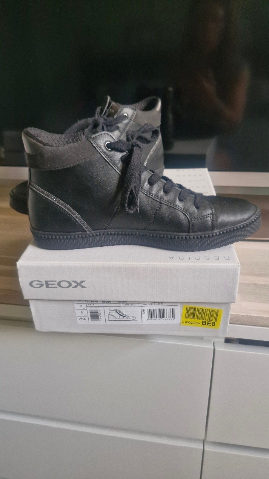 Geox Sneakers Zwart Maat 38 - Zo goed als nieuw, Kleding | Dames, Ophalen of Verzenden, Nieuw, Zwart, Sneakers of Gympen