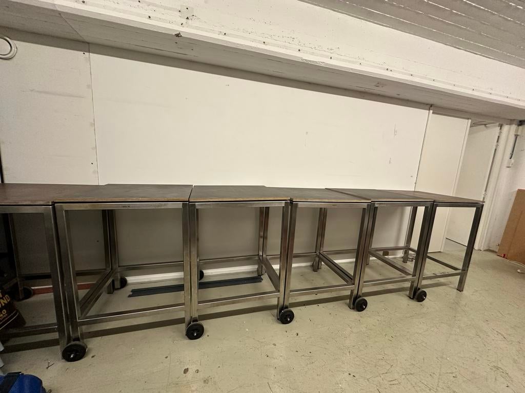 Stalen design werk sta tafels op wielen 6 stuks, Ophalen of Verzenden