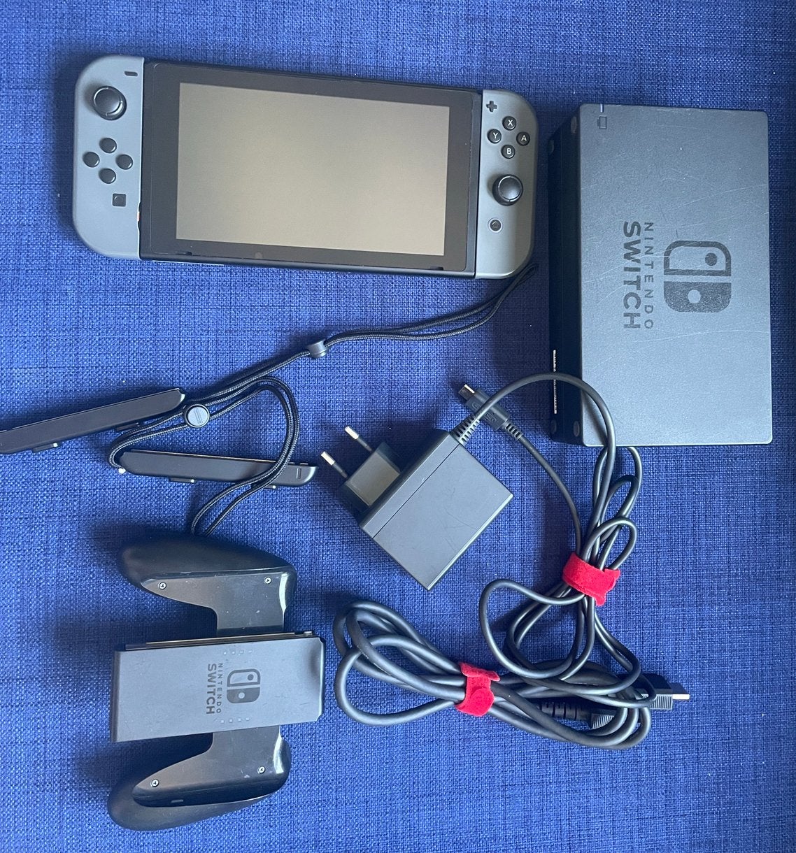Nintendo Switch V1 launch Compleet  (XAJ4), Spelcomputers en Games, Spelcomputers | Nintendo Switch, Ophalen of Verzenden, Gebruikt