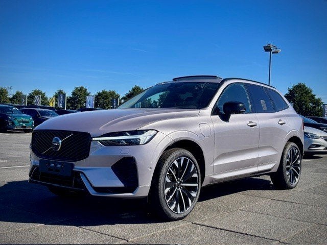 Volvo XC60 T6 PHEV AWD Ultra Dark, Automaat, Zwart, 1969 cc, XC60