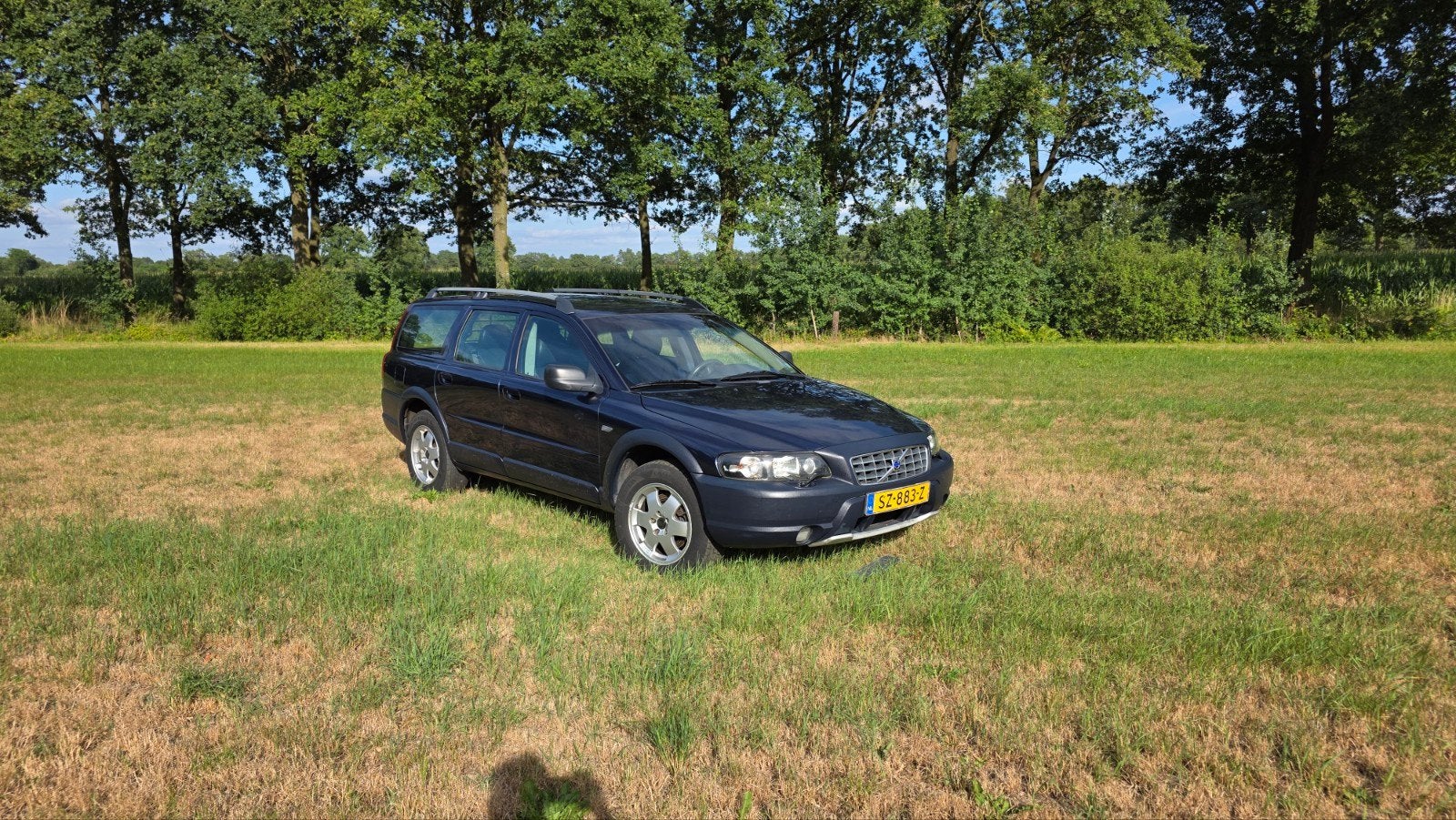 Volvo XC70 2.5t AWD Youngtimer Garantie! euro 4, Auto's, Automaat, 1800 kg, Zwart, Blauw