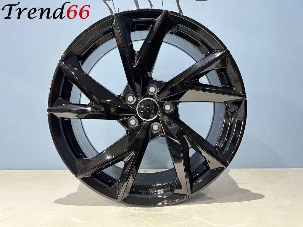 5x112 18'' Velgen R8 Audi A3 Q2 Vw Golf Troc Caddy Seat FR, Niet ingevuld, 18 inch, Velg(en), Niet ingevuld