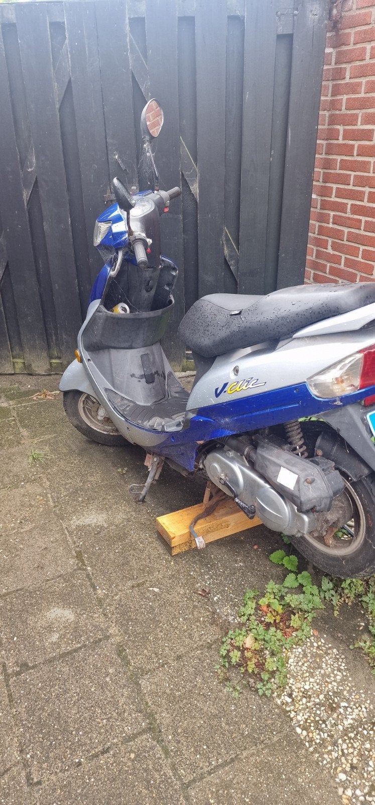Peugeot v Clic, Fietsen en Brommers, Ophalen, Gebruikt, Overige modellen, Maximaal 45 km/u