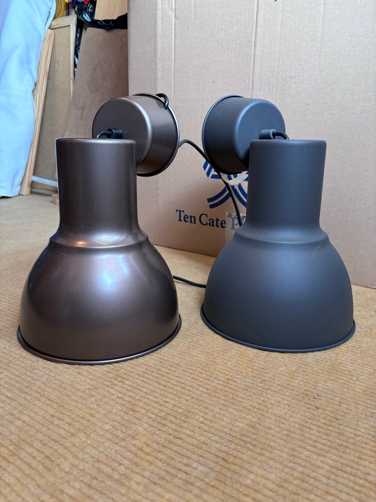 2x IKEA Hektar Plafondlampen - Set van 2 (Grijs en Brons), Ophalen of Verzenden, Zo goed als nieuw, Metaal, E27 (groot)