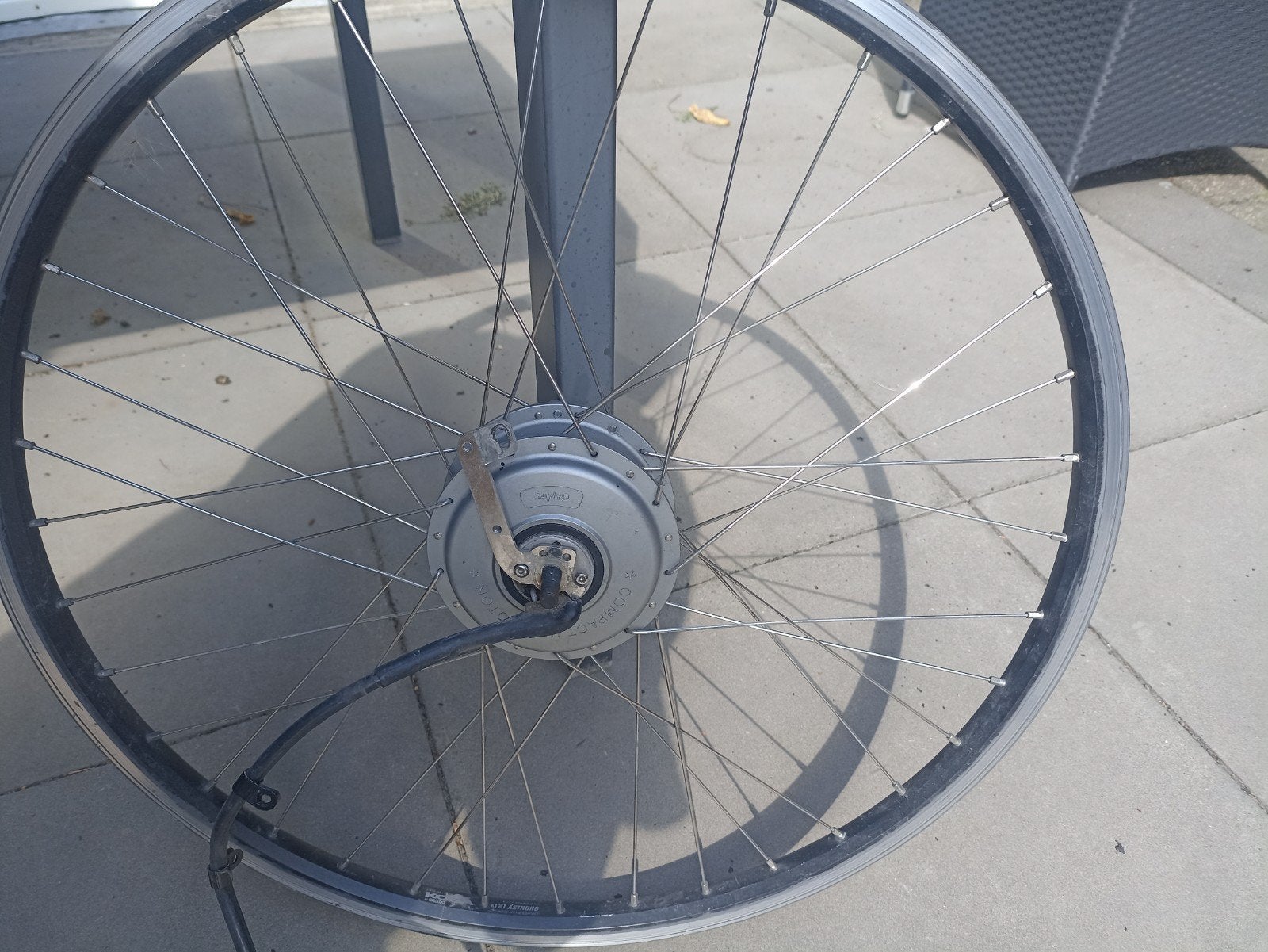 Koga voor fiets wiel, Ophalen, Wiel