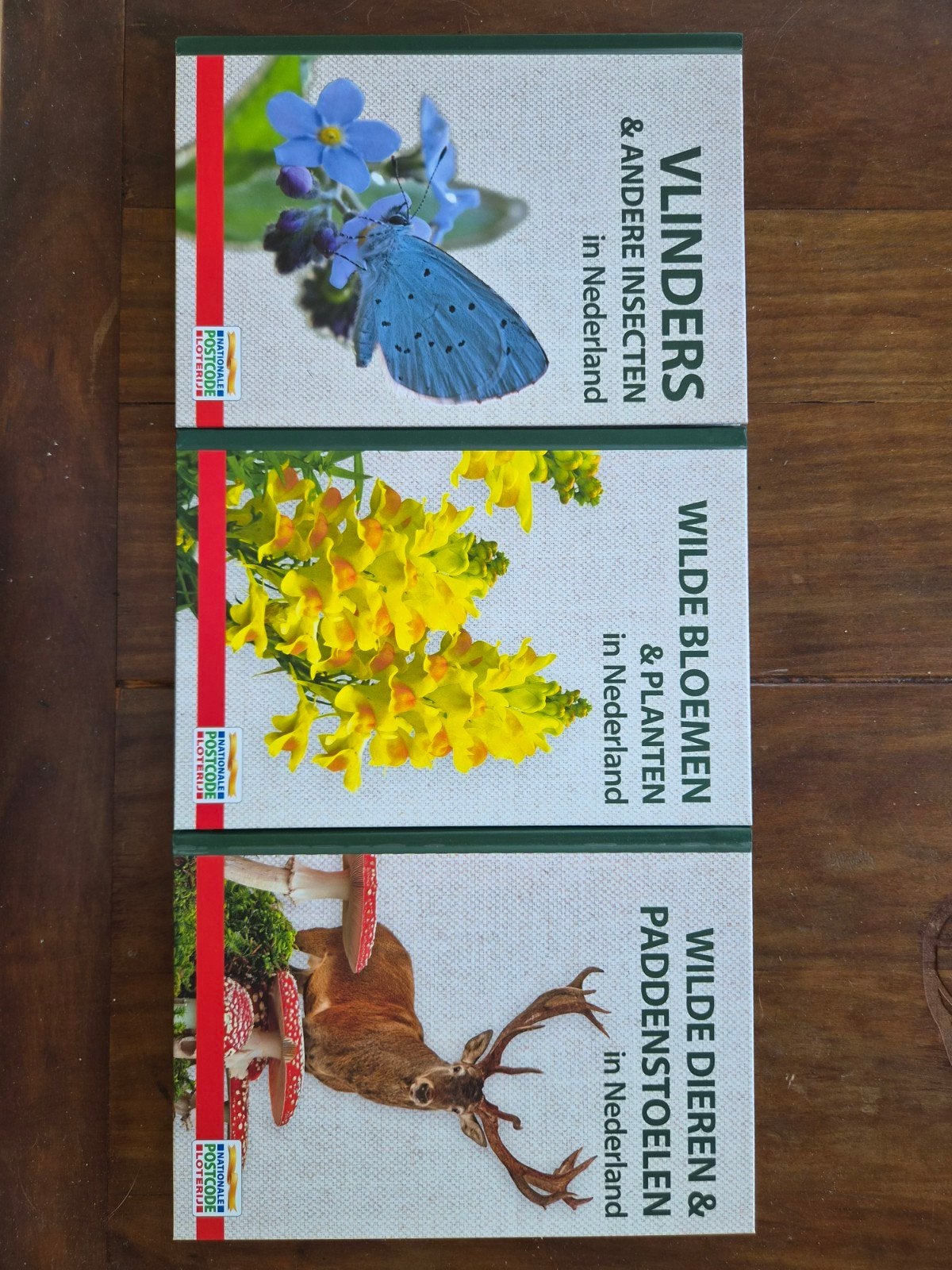 Natuurboeken Nederland: Vlinders, Wilde Dieren, Bloemen, Boeken, Ophalen of Verzenden, Zo goed als nieuw, Natuur algemeen, Nationale Postcode Loterij