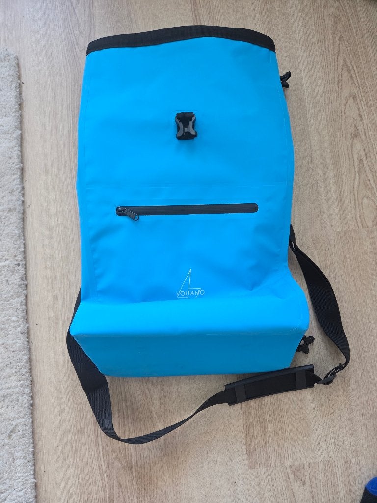 Voltano Luxe Fietstas/Rugzak 28L Waterdicht (Gar t/m 7-9-27), Fietsen en Brommers, Fietsaccessoires | Fietstassen, Ophalen of Verzenden