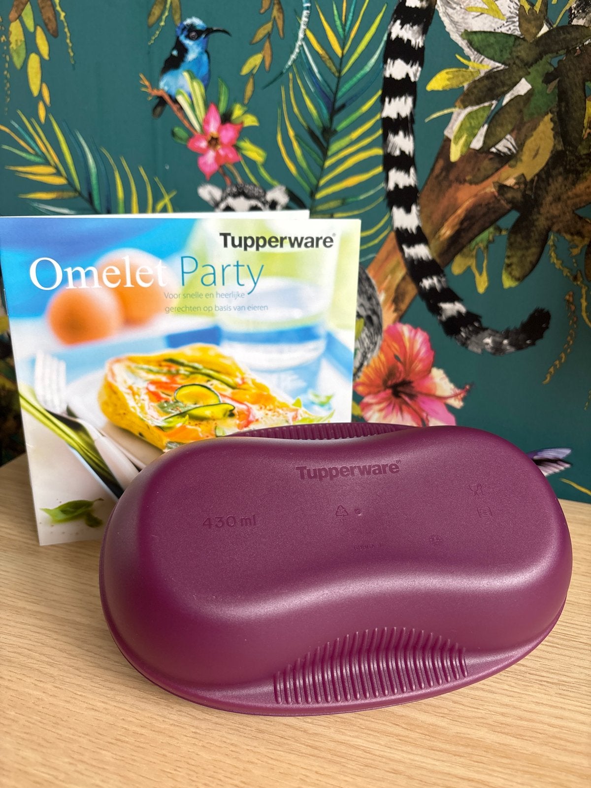 Tupperware Omelet Party inclusief receptenboekje, 430 ml, Paars, Overige typen, Ophalen of Verzenden
