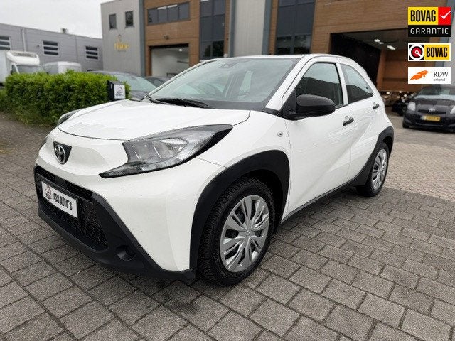 Toyota Aygo X 1.0 VVT-i MT | Airco | Zuinig | Nette auto | N, Auto's, Stof, Gebruikt, Wit, Origineel Nederlands