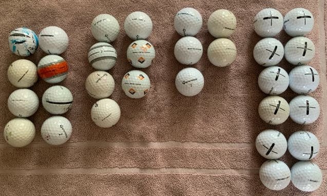 32 TaylorMade golfballen, waaronder 12 Distance, Sport en Fitness, Golf, Ophalen of Verzenden, Gebruikt, Bal(len), Overige merken