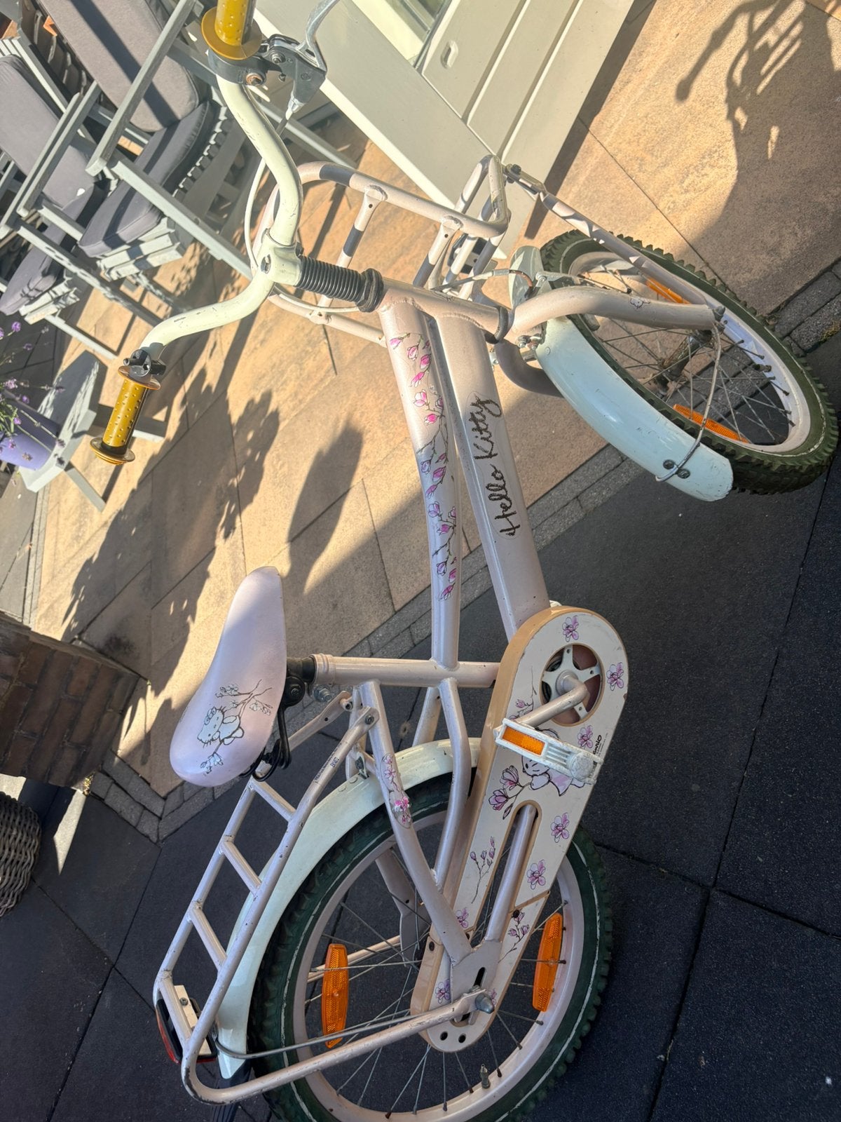 Hello Kitty fiets, Ophalen, Gebruikt, Minder dan 16 inch