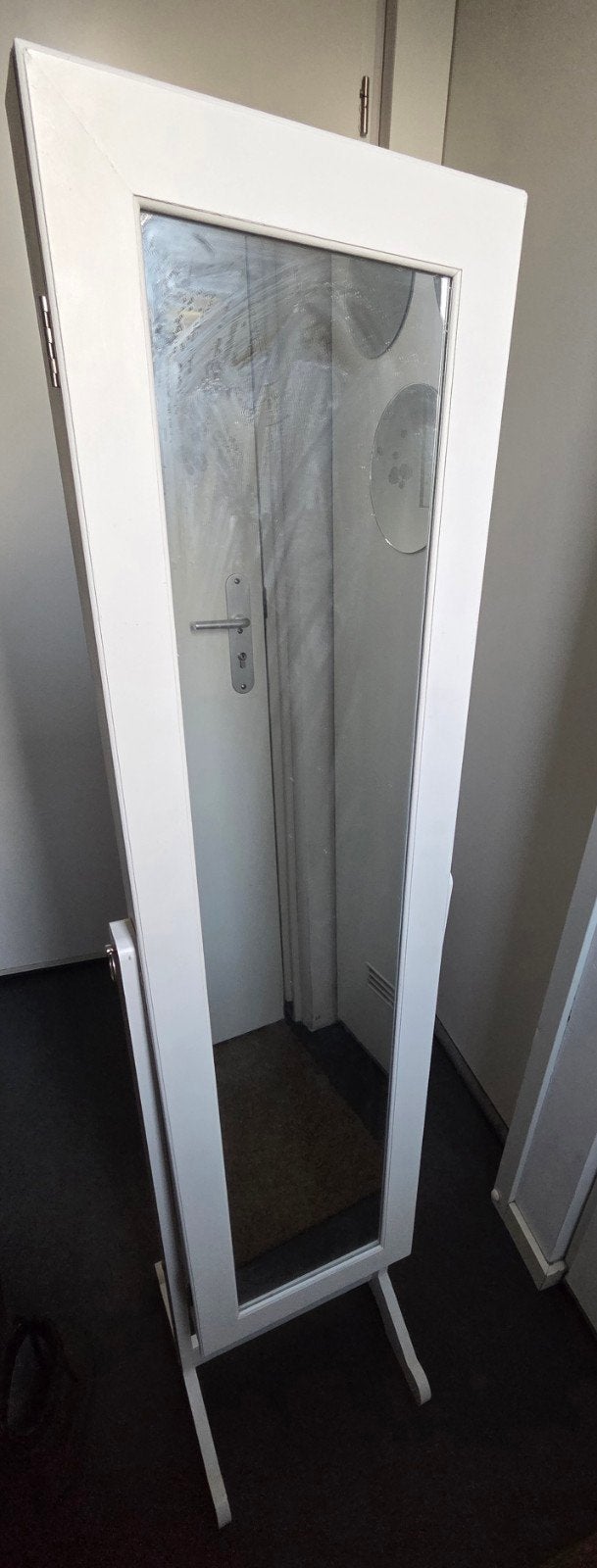 Witte spiegel sieradenrek Xenos, Ophalen, Minder dan 50 cm, Zo goed als nieuw, 150 tot 200 cm