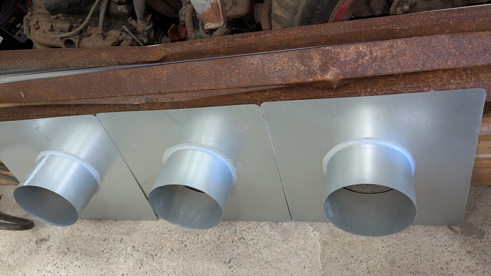 Set van 3 ventilatie-afvoeren DD200, Ophalen, Nieuw, Afzuiger