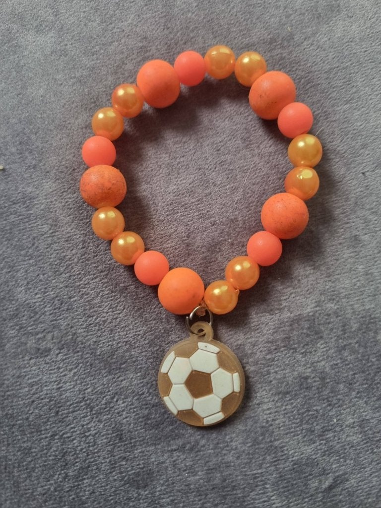 oranje bedeltje voetbal armband 8 en ouder (voor goed doel), Ophalen of Verzenden, Nieuw, Oranje, Armband