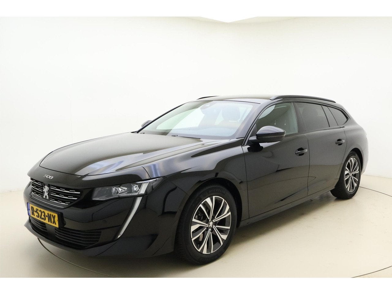 Peugeot 508 SW 1.2 PureTech 130pk Automaat Allure Pack Busin, Auto's, 745 kg, Gebruikt, Parkeersensor, 1199 cc