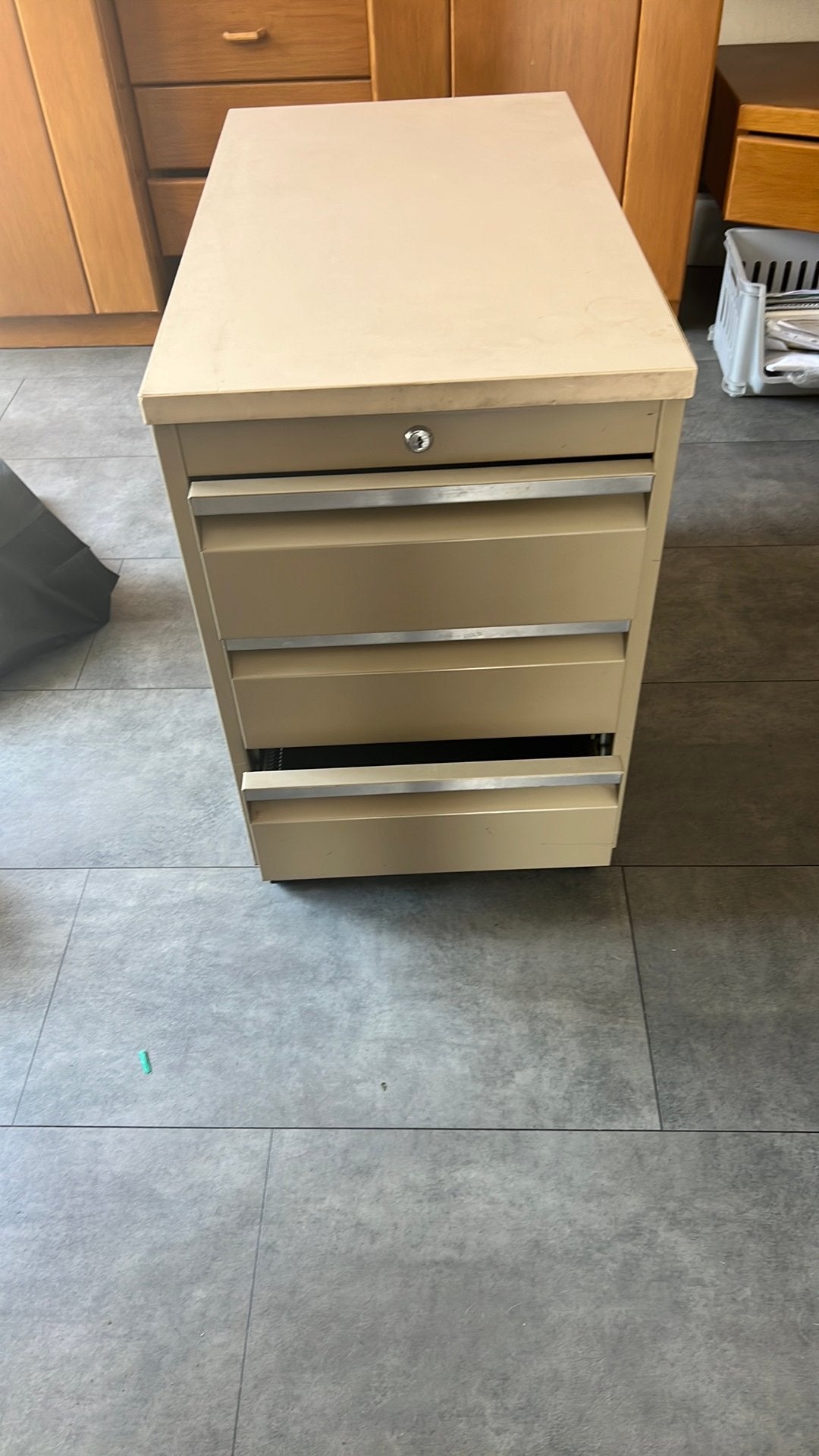 Rolkastje, 3 laden, Huis en Inrichting, Ophalen, 50 tot 100 cm, Zo goed als nieuw, 3 of 4 laden