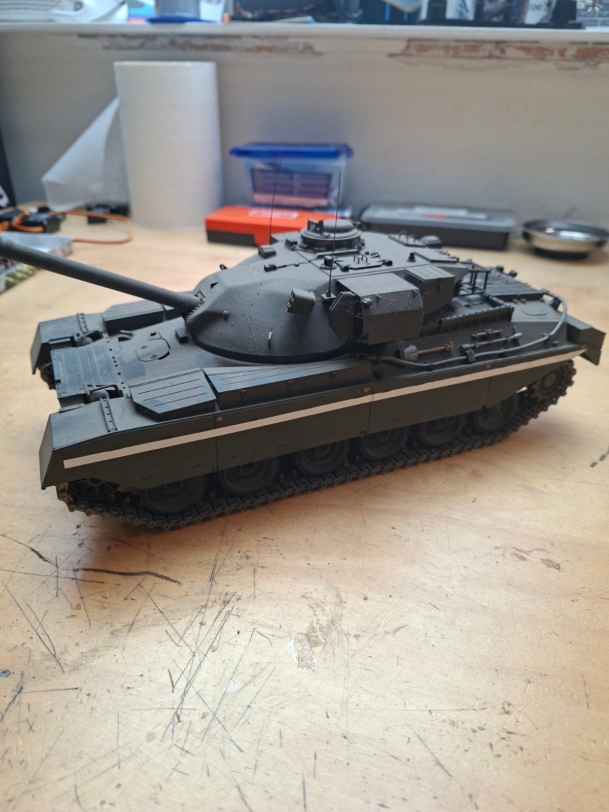 Tamiya RC tank met elektromotor en vertanding, Ophalen of Verzenden
