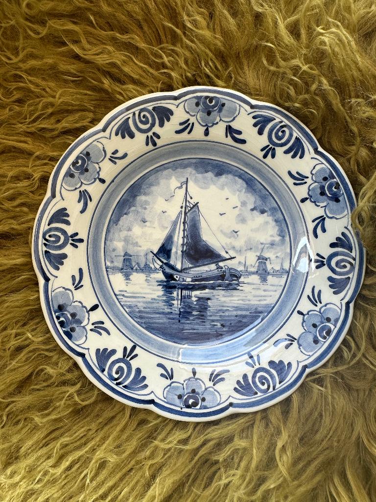 Antiek Royal Delft Wandbord met Molen en Schip, Ophalen