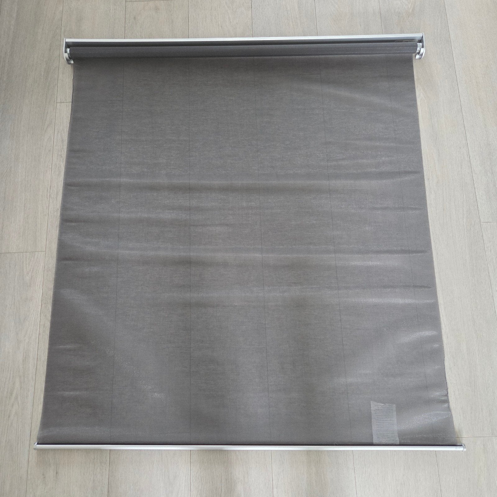 IKEA SKOGSKLÖVER Rolgordijn Grijs - 100x195 cm, Inclusief montageonderdelen, Ophalen of Verzenden, Zo goed als nieuw, Rolgordijn