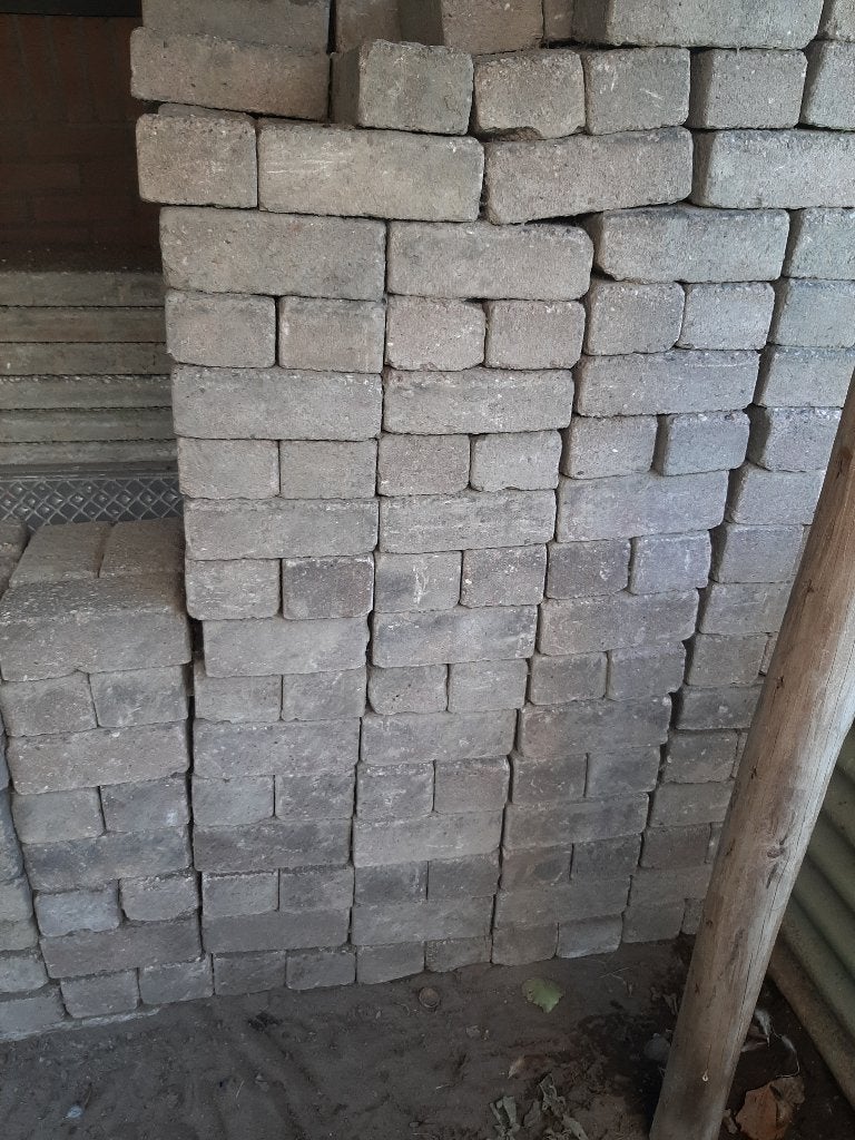 Betonklinkers, Tuin en Terras, Ophalen, Gebruikt, Klinkers, 5 tot 10 m²