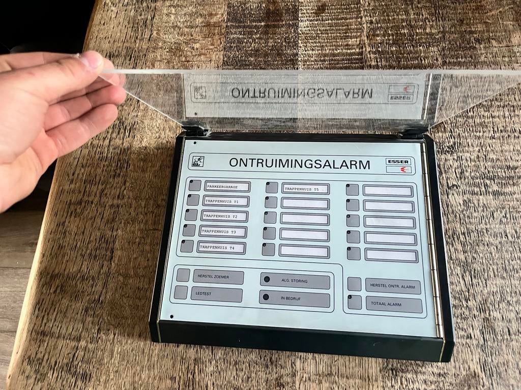 Esser Ontruimingsalarm Paneel, Doe-het-zelf en Verbouw, Alarmsystemen, Ophalen of Verzenden, Gebruikt, Overige typen, Overige soorten