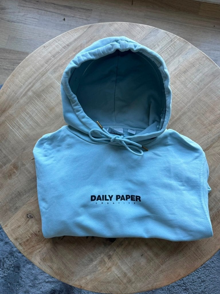 Daily Paper Hoodie Creative Lichtblauw, Ophalen of Verzenden, Zo goed als nieuw, Daily Paper, Maat 48/50 (M)