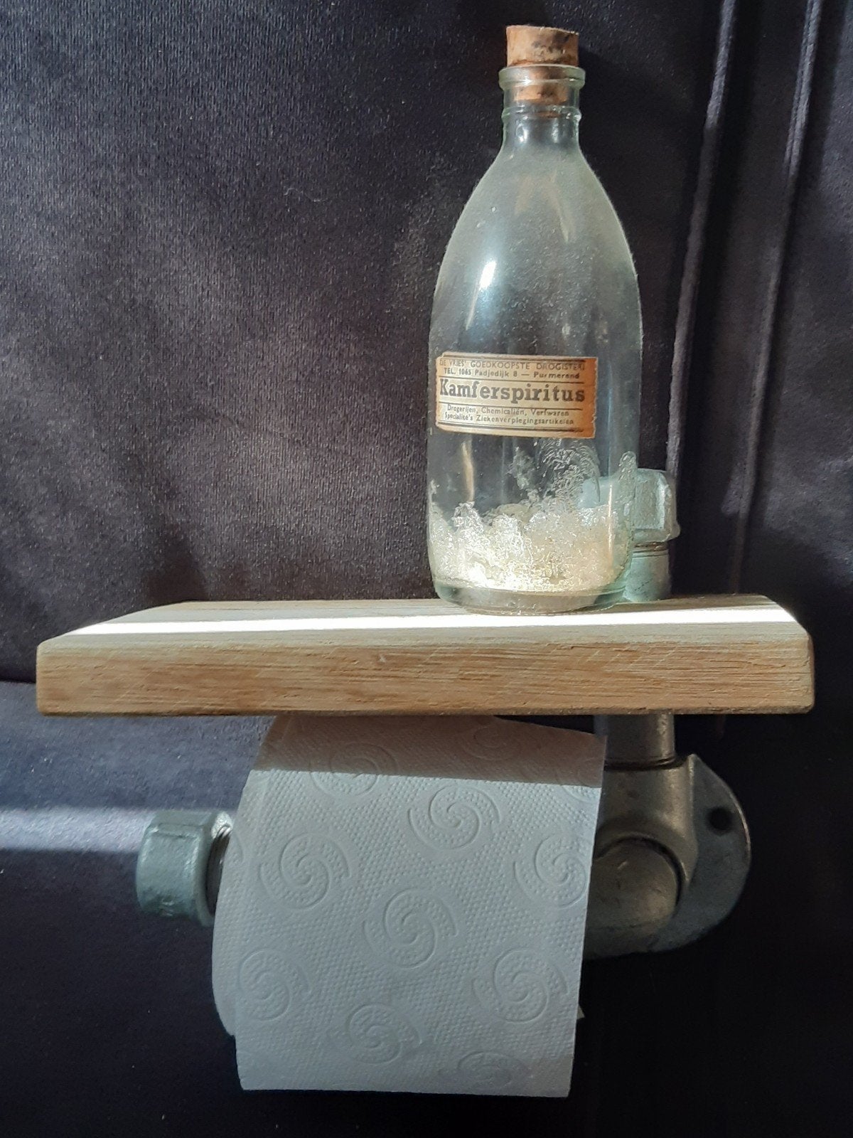 industriele wc- rolhouder,steigerbuis ,houten planchet, Huis en Inrichting, Ophalen of Verzenden