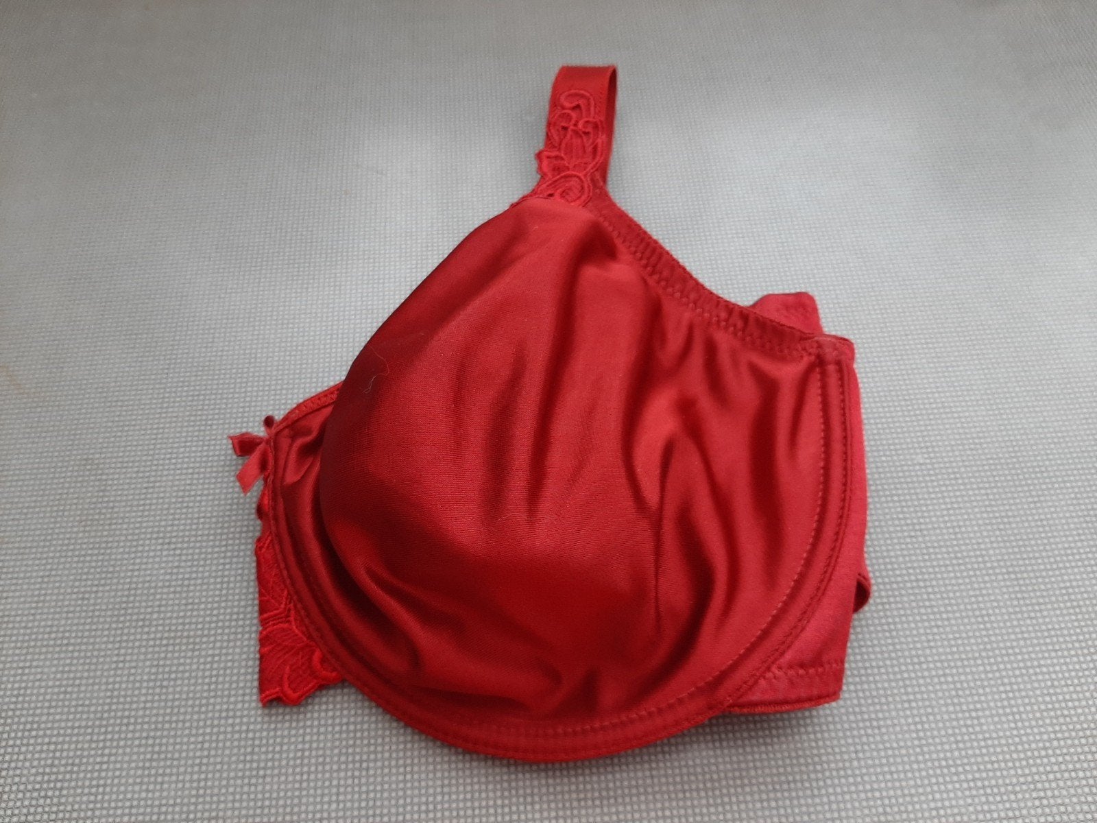 Rode BH van Chantelle 75F model Hedona, Chantelle Hedona, Ophalen of Verzenden, Rood, BH