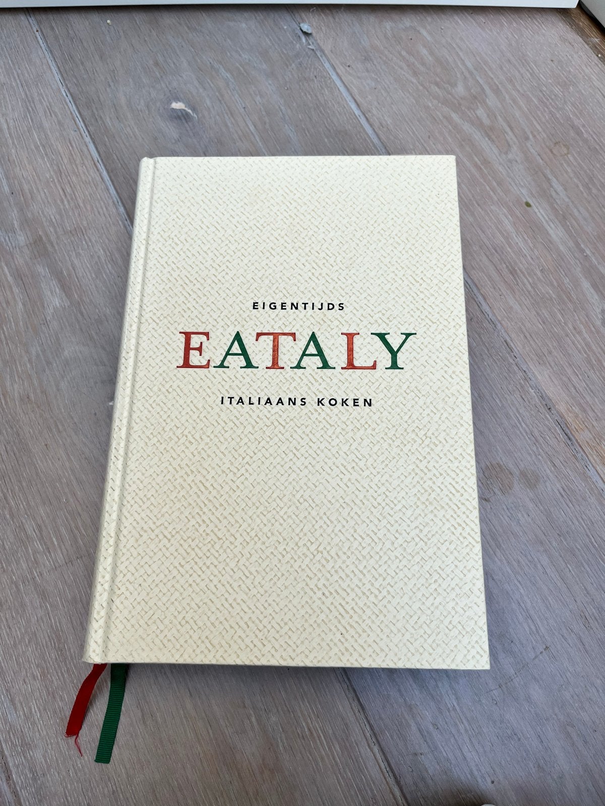 Eigentijds Eataly: Italiaans Koken Kookboek, Boeken, Ophalen of Verzenden, Zo goed als nieuw, Italië, Voorgerechten en Soepen