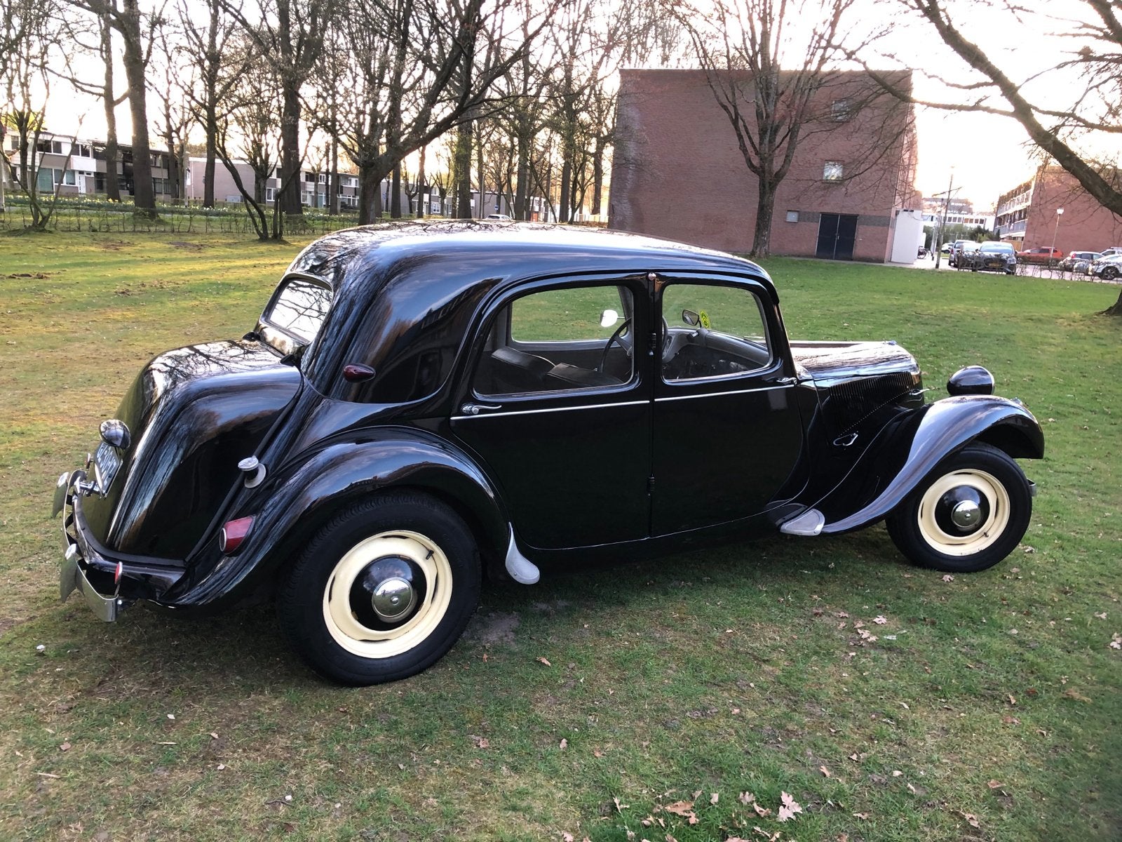 Citroën Traction Avant. 1954 Zwart, foto 4