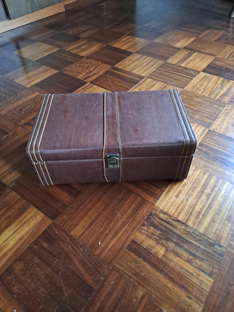 Vintage wijndoos / kist in kunst leer, Overige materialen, Minder dan 50 cm, Minder dan 50 cm, Ophalen of Verzenden