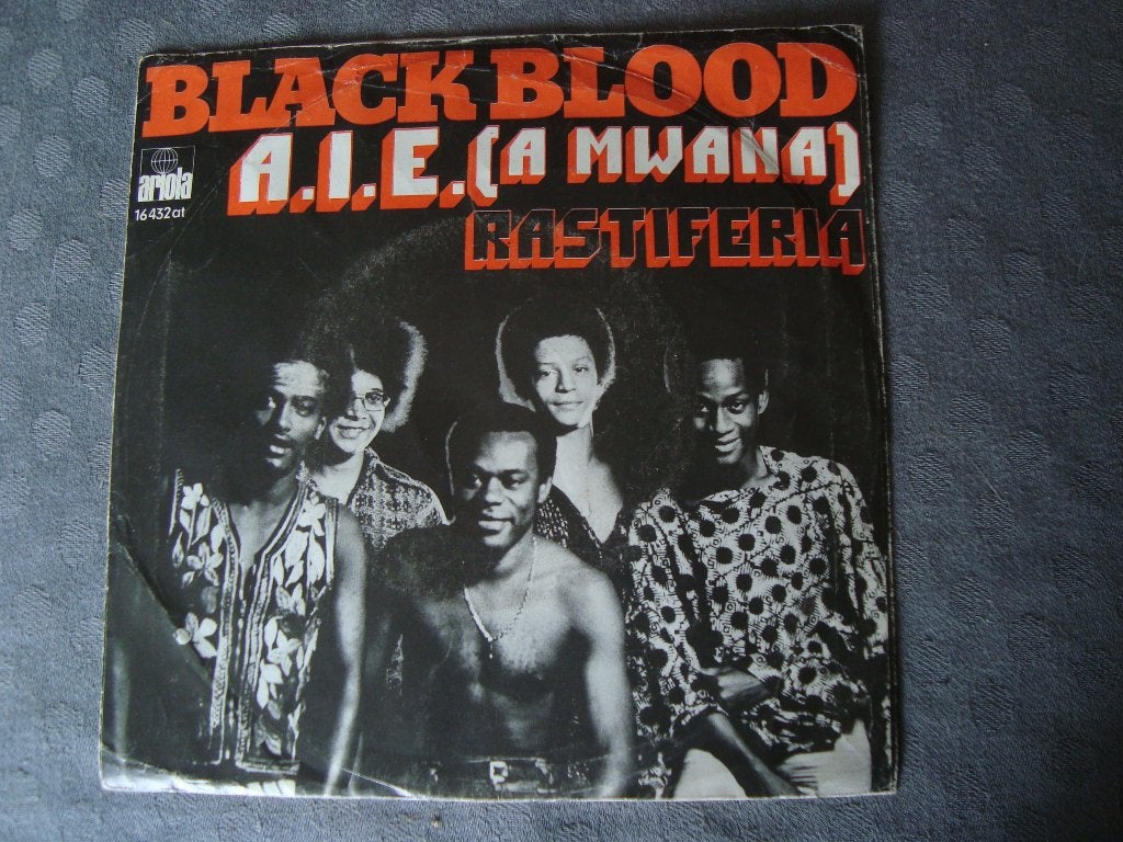 Black blood - a.i.e.( A mwana), Cd's en Dvd's, Vinyl Singles, Ophalen of Verzenden, Zo goed als nieuw, Pop