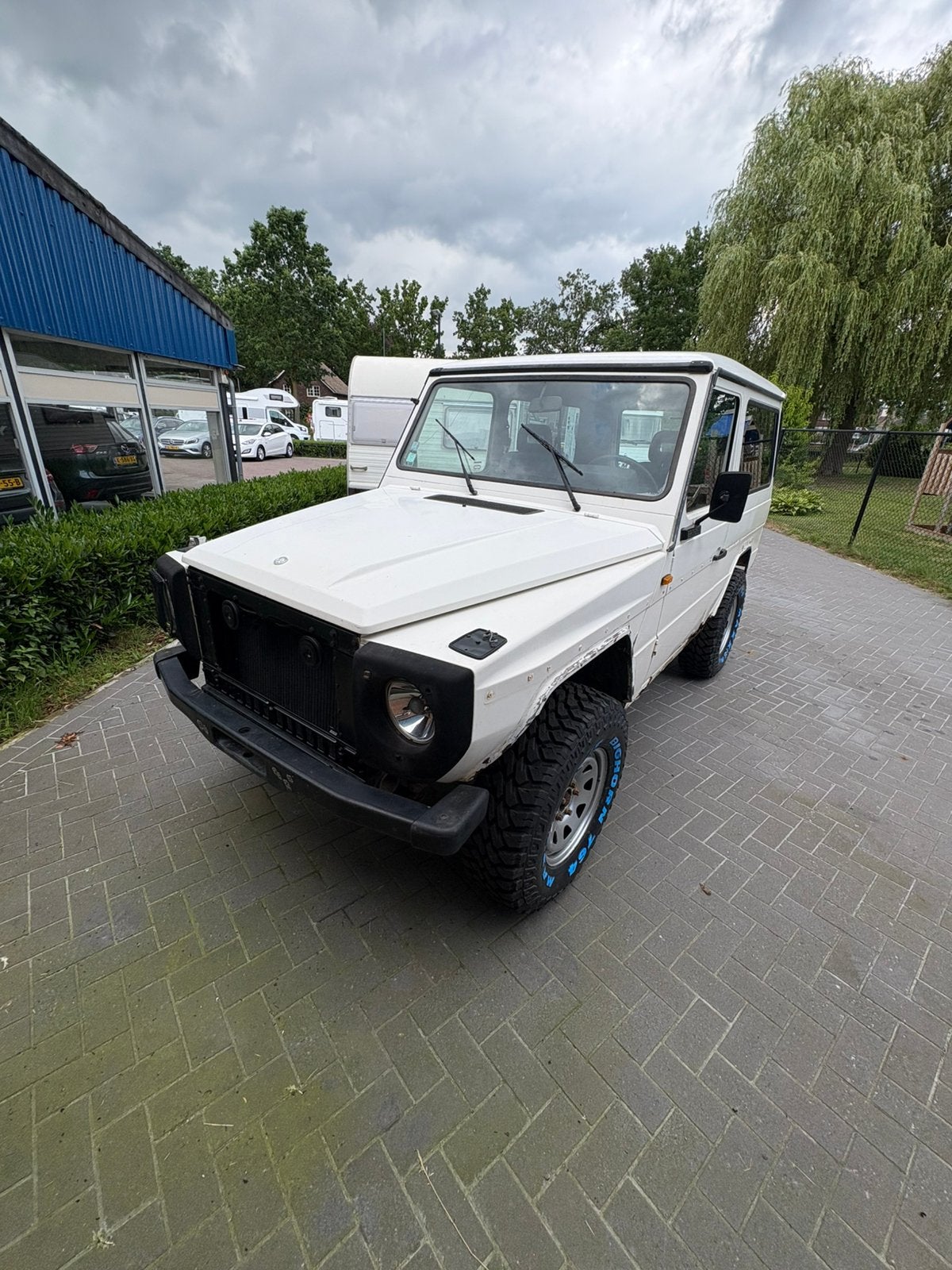 Mercedes G230E 1984 / benzine / project, Bedrijf, Handgeschakeld, Vierwielaandrijving, 2 stoelen