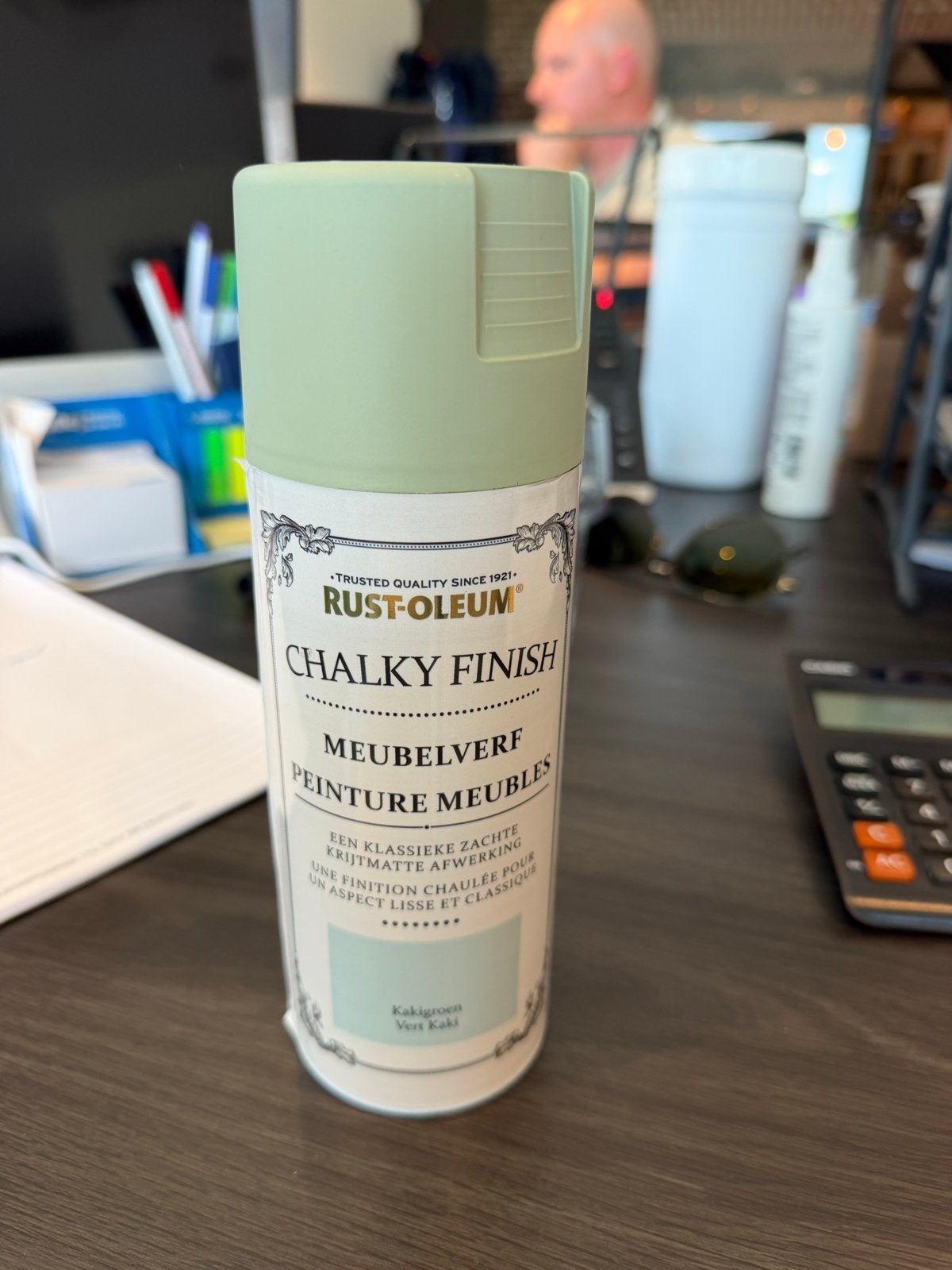 Rust-Oleum Chalky Finish Spuitbus - Kakigroen (5 stuks)€15,-, Doe-het-zelf en Verbouw, Verf, Beits en Lak, Nieuw, Ophalen of Verzenden