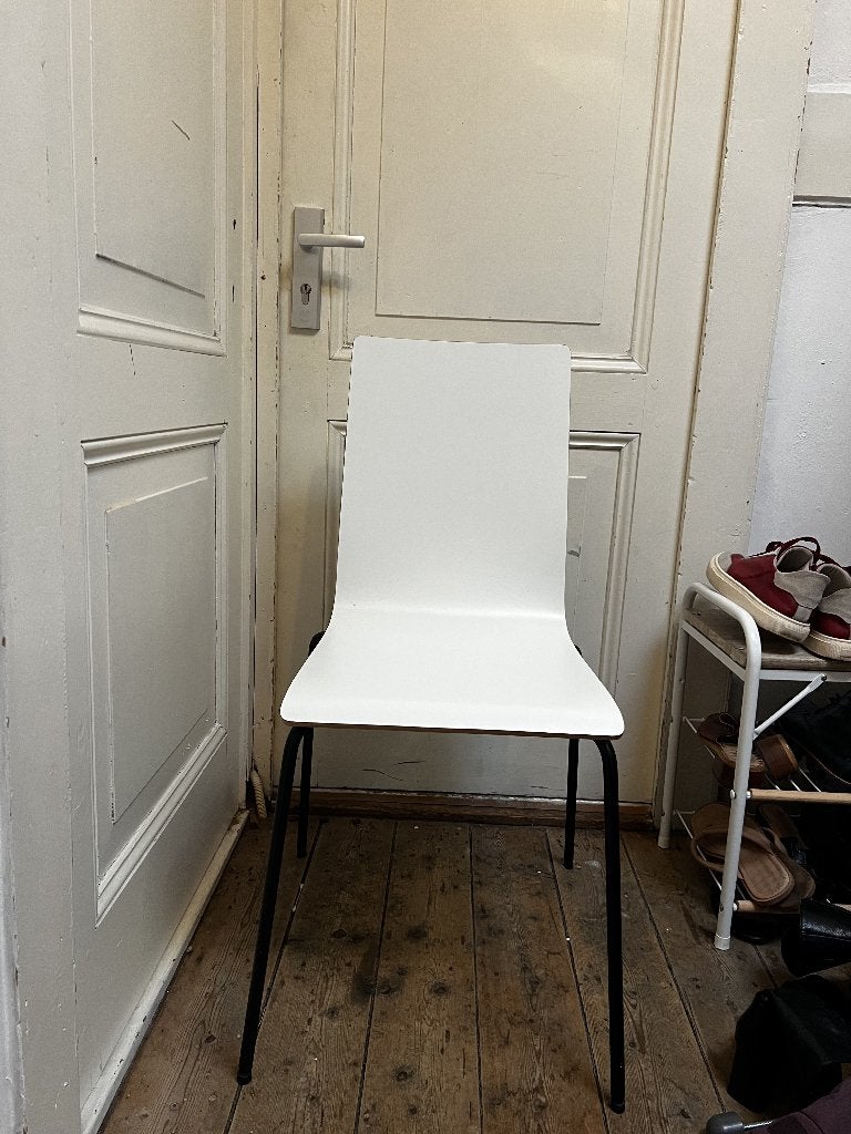 IKEA Martin stoel wit, zwarte metalen poten, Ophalen of Verzenden, Zo goed als nieuw, Wit, Eén