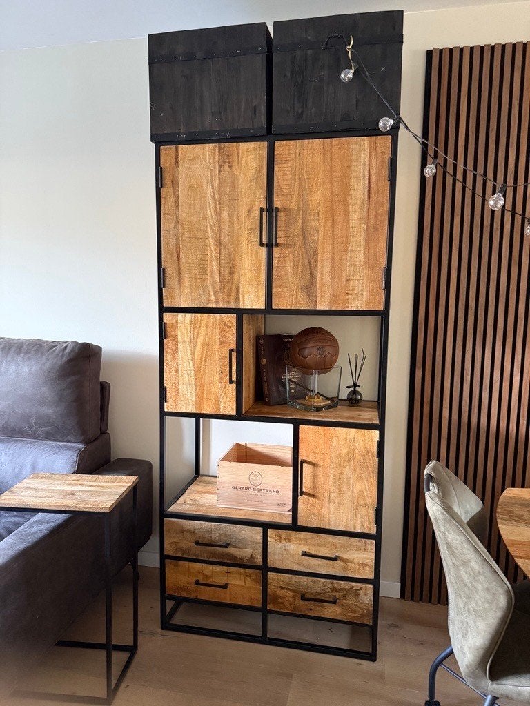 furniture, Ophalen of Verzenden, Zo goed als nieuw, 25 tot 50 cm, Overige materialen