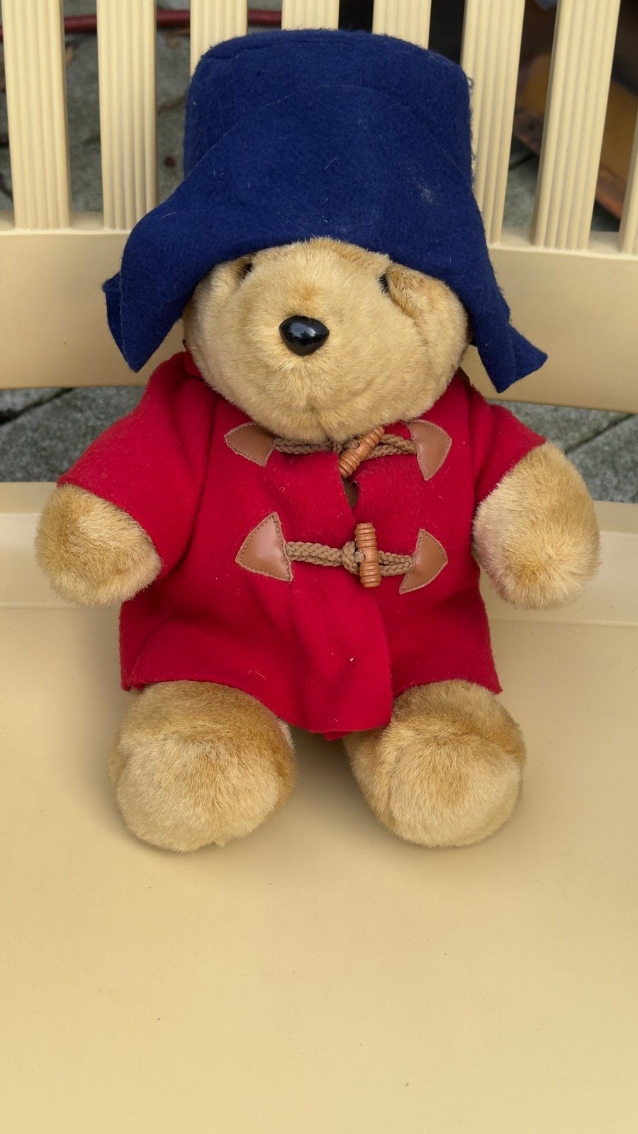 Paddington beer, Verzamelen, Beren en Cherished Teddies, Ophalen of Verzenden, Zo goed als nieuw, Stoffen beer, Overige merken