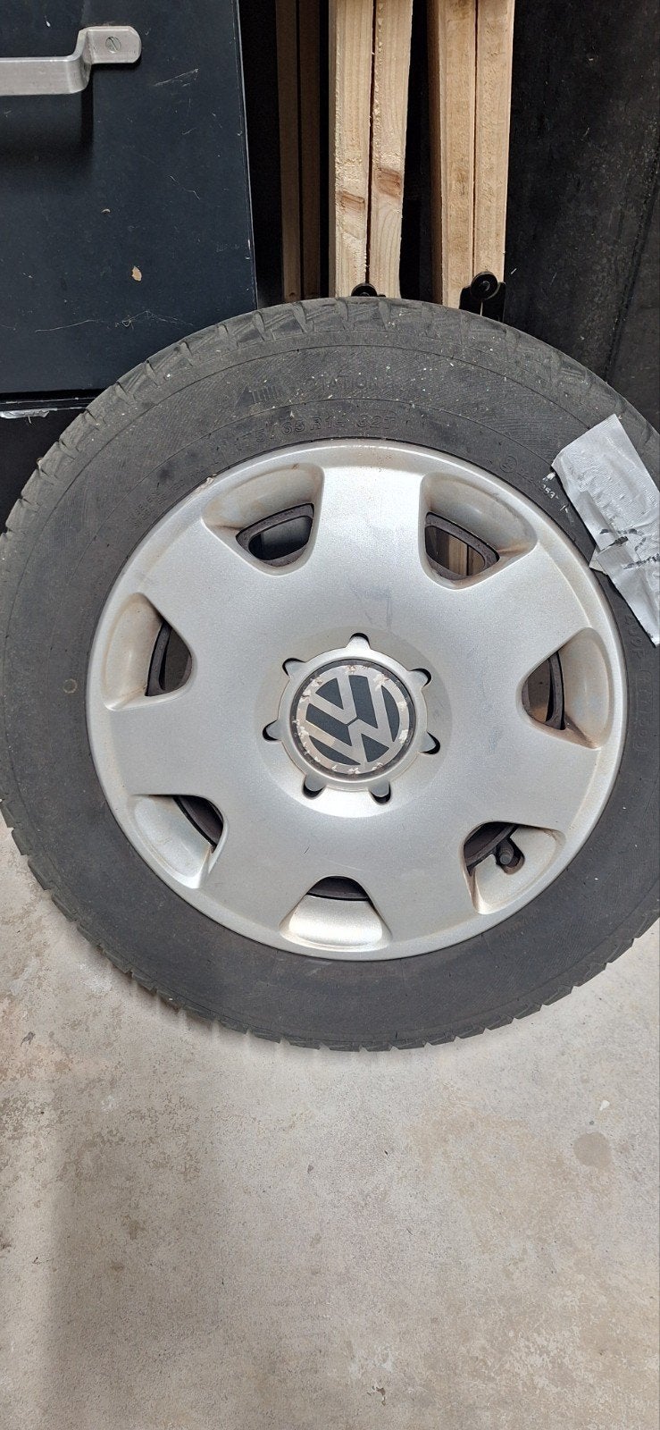 Gebruikte Volkswagen Velgen met All Season Banden  175/65/14, Auto-onderdelen, Banden en Velgen, Ophalen, Gebruikt, 15 inch, 175 mm