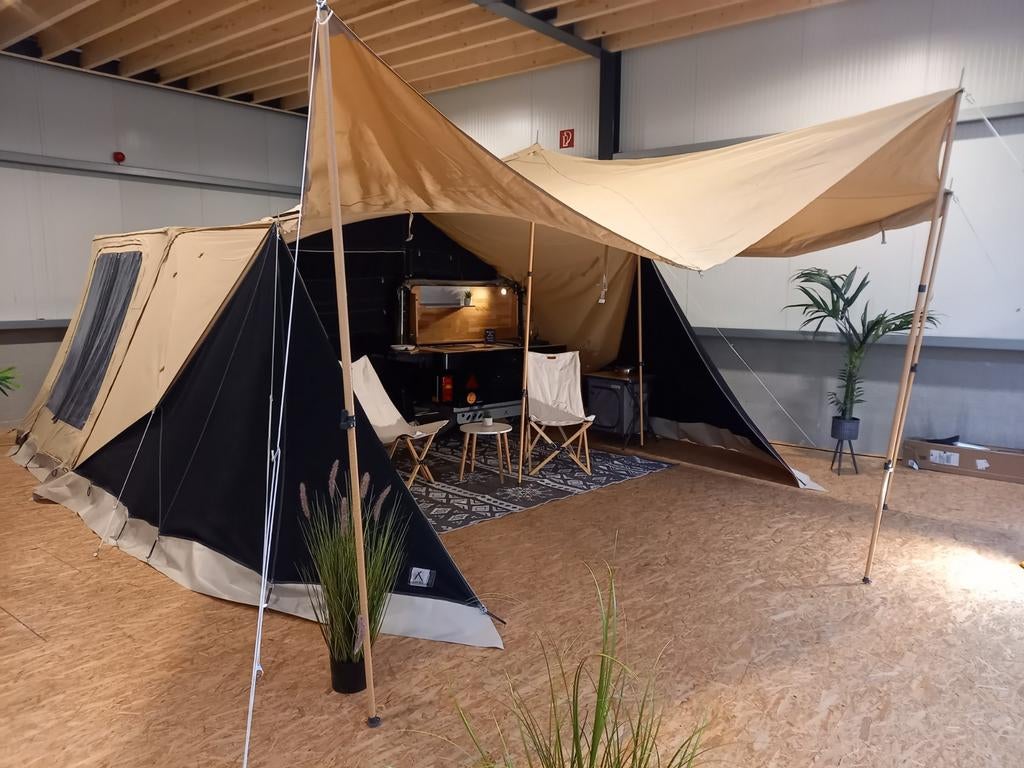 Aart Kok Livingstone Riverlodge Gamedrive - 2024 - Crossroad, Ophalen