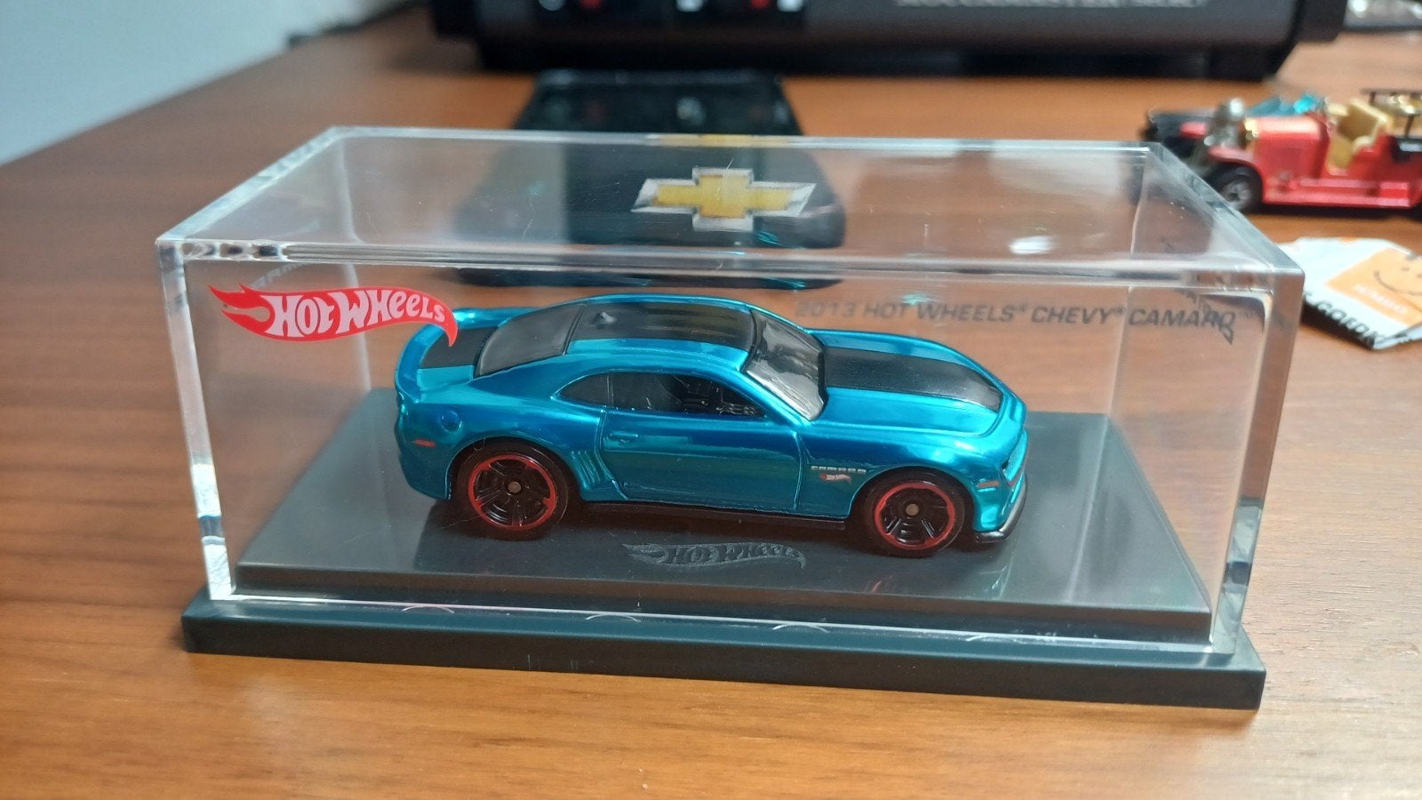 Hot Wheels 2013 Chevy Camaro limited edition, Ophalen of Verzenden, Zo goed als nieuw