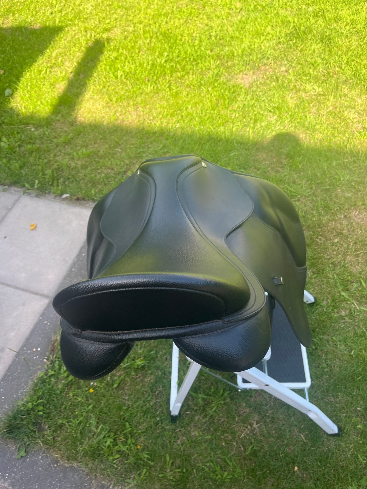 Wintec Hart 17,5 inch – zeer nette staat, Dieren en Toebehoren, Paarden en Pony's | Zadels, L (17.5 inch), Ophalen of Verzenden