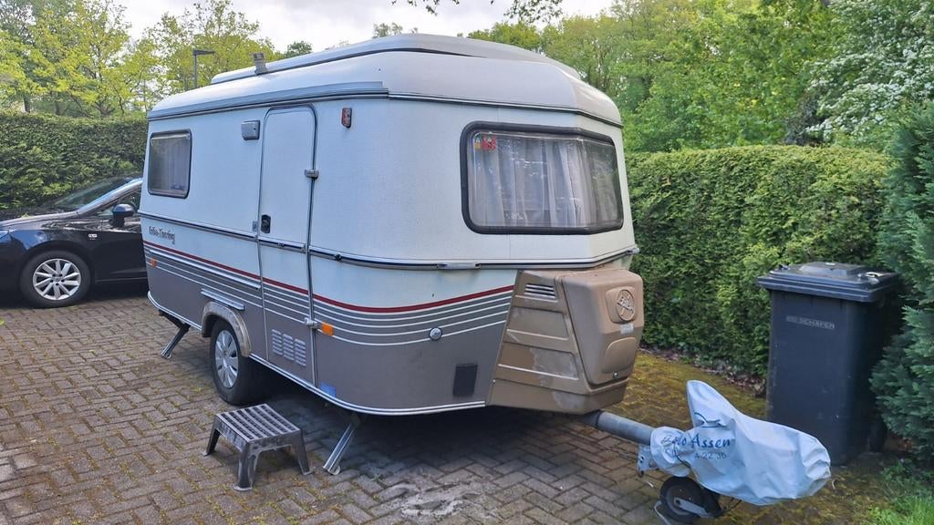 Eriba Touring Triton BS 1994, Schokbreker, Tot en met 3, Particulier, 4 tot 5 meter