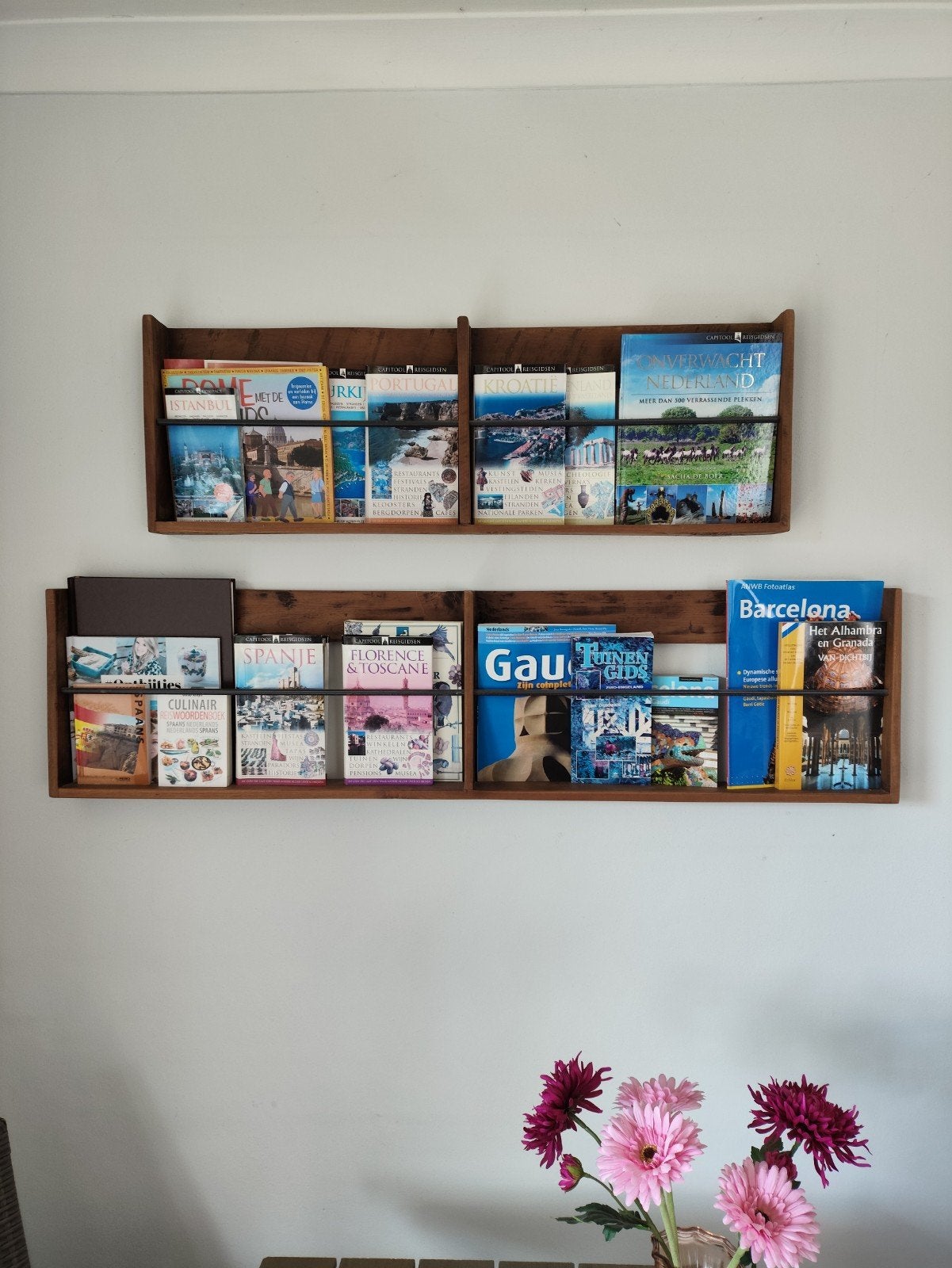 2 moderne rustiek houten wand tijdschriften boeken rekken, Antiek en Kunst, Ophalen