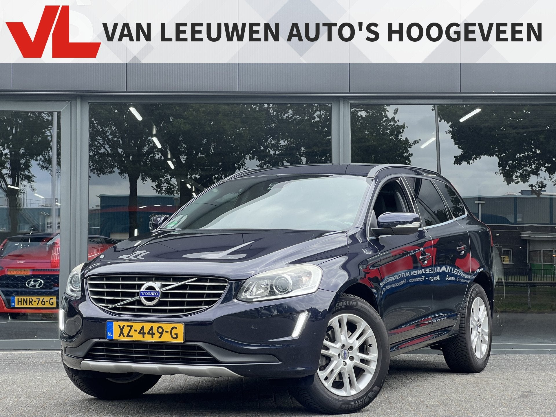 Volvo XC60 2.0 T5 FWD Summum | Trekhaak | Dealer onderhouden, 4 cilinders, 1969 cc, Blauw, 245 pk